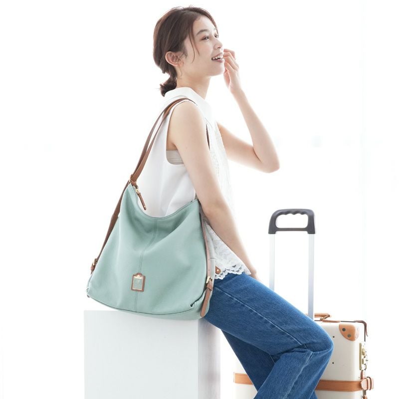 働く40代女性にぴったり◎。0秒でトートバッグに変わるキレイめリュック